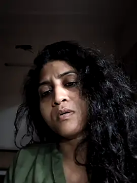 Snapshot of sexysilmy chatting on 03/04/26, 06:36 sexysilmy online show from 03/04/26, 06:36