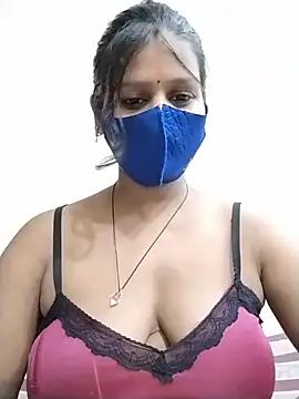 ankita077 online show from 07/20/26, 05:04