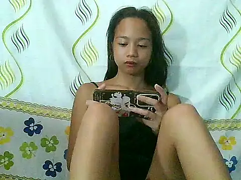 Asianpinay Skinny1818 online show from 04/14/26, 11:00