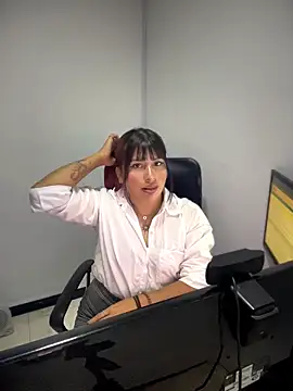 nyx  x online show from 03/04/26, 12:49