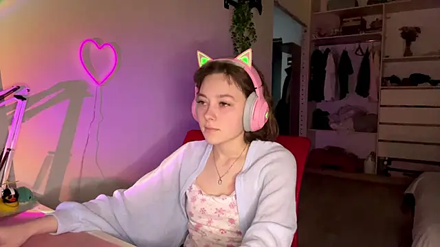 SlunkRear online show from 02/18/26, 10:17