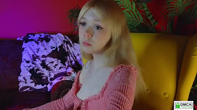 Rochelle kitty online show from 02/15/26, 03:31