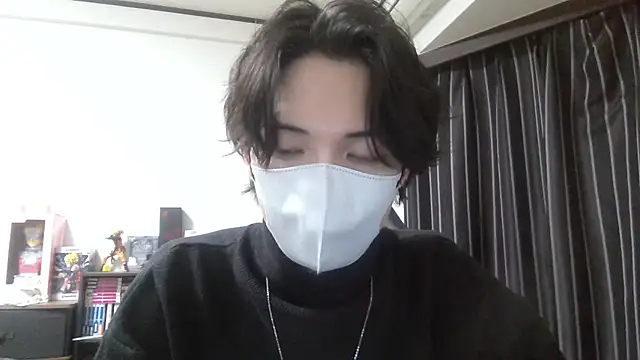 Snapshot of raitokun5555 chatting on 04/24/26, 12:18 raitokun5555 online show from 04/24/26, 12:18