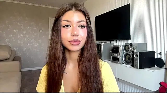 You Club Winx online show from 05/14/26, 07:26