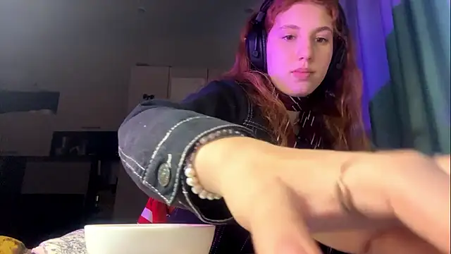 AliceCarrol online show from 02/26/26, 02:27