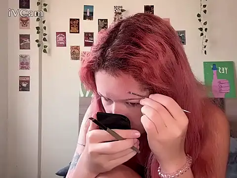 Snapshot of pixieyes00n chatting on 03/01/26, 02:46 pixieyes00n online show from 03/01/26, 02:46