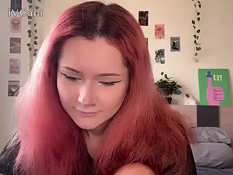 Snapshot of pixieyes00n chatting on 03/04/26, 03:23 pixieyes00n online show from 03/04/26, 03:23