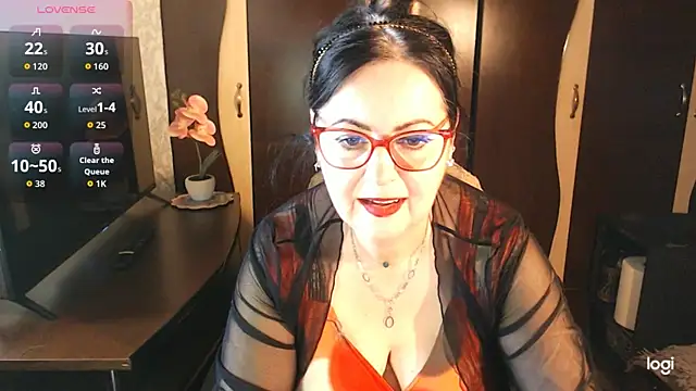 exiMIlf online show from 04/10/26, 11:15