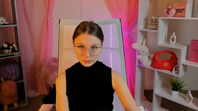 ElliFrankenweenie online show from 02/22/26, 09:19