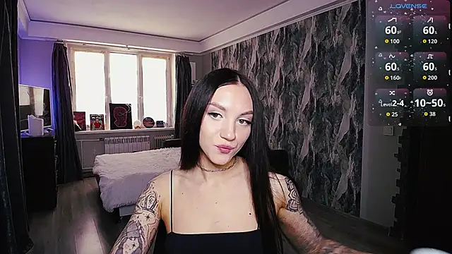 Snapshot of comeherehoney chatting on 03/10/26, 10:42 comeherehoney online show from 03/10/26, 10:42