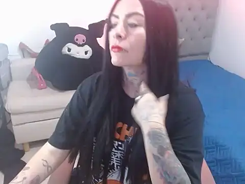 mia vantt online show from 03/26/26, 10:04