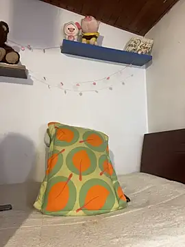 Cami Blossom online show from 03/05/26, 12:01