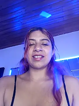 lunabloom2 online show from 03/04/26, 01:17