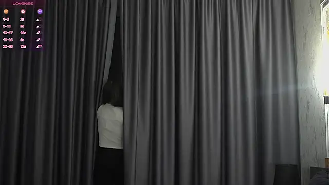 MarenCalarco online show from 03/09/26, 03:16