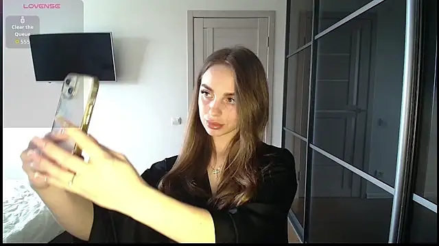  julia wonderful  online show from 03/06/26, 12:12