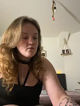 Maryjane-Spidermann online show from 02/11/26, 07:30