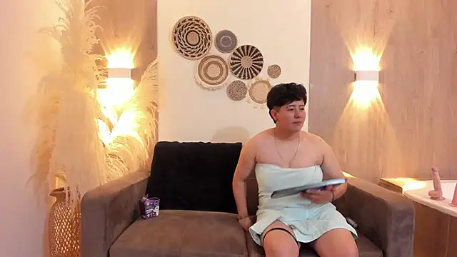 Gaia n Nix online show from 02/15/26, 07:54