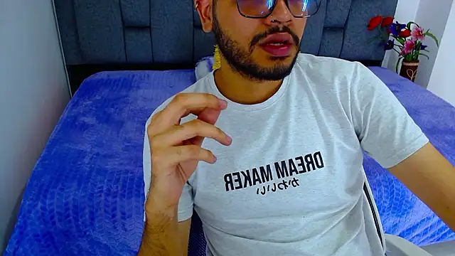 J black  online show from 02/18/26, 09:11