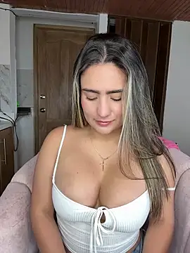 Miilana  online show from 04/08/26, 09:04