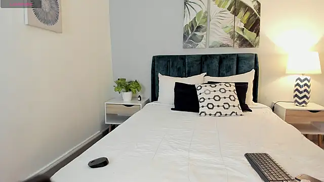 AgathaBloom  online show from 02/27/26, 01:11