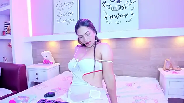 ZoeMoon-1 online show from 03/10/26, 08:14