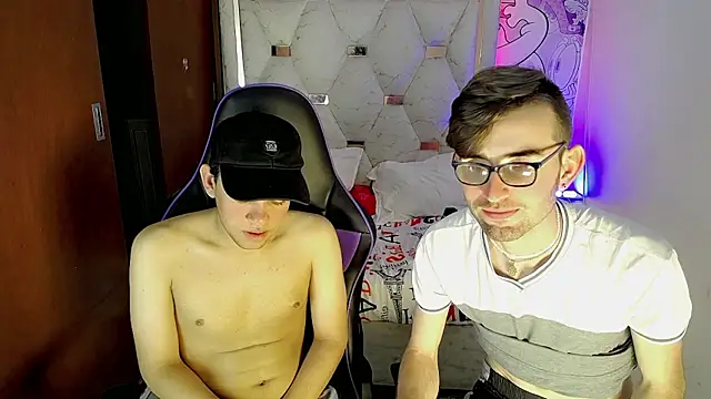 Top and bottom online show from 03/13/26, 08:15