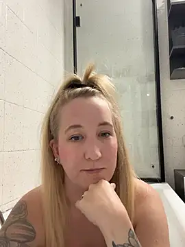 Ninimaus online show from 04/12/26, 06:46