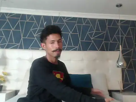 NoaahTylor online show from 02/14/26, 06:37