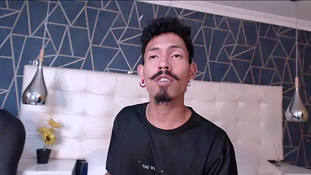 NoaahTylor online show from 02/20/26, 08:09