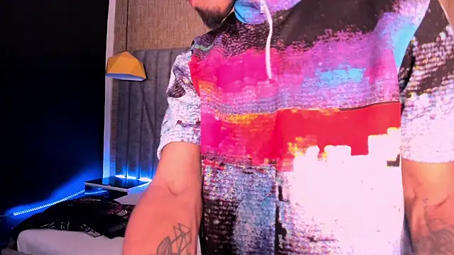 NoaahTylor online show from 02/28/26, 07:48