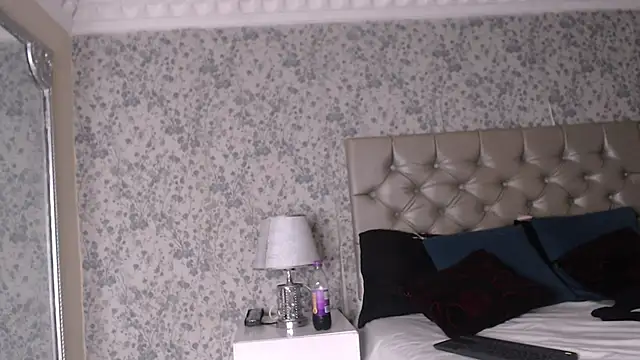 NoaahTylor online show from 03/01/26, 07:16