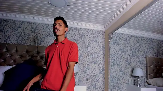 NoaahTylor online show from 04/17/26, 03:20