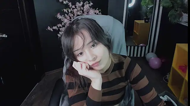 May Ling online show from 03/12/26, 10:27