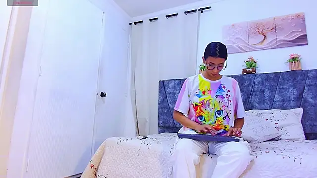 MelanyStone  online show from 04/16/26, 01:12