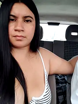 Snapshot of LATINLOVERS_1 chatting on 03/30/26, 05:25 LATINLOVERS 1 online show from 03/30/26, 05:25