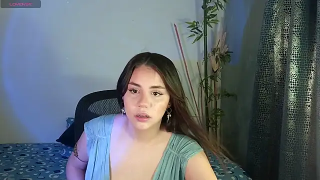 Scarlett Laurent online show from 02/25/26, 01:21