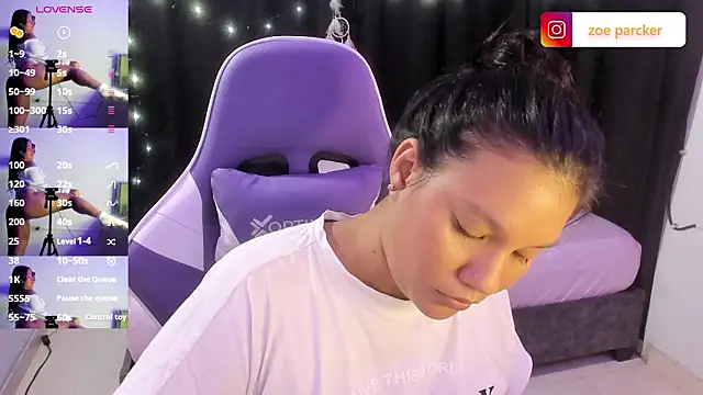 ZoeParcker online show from 03/12/26, 06:58