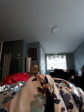 ShadowLove85 online show from 04/16/26, 10:12