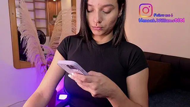 Hanna Williams   online show from 02/19/26, 02:51