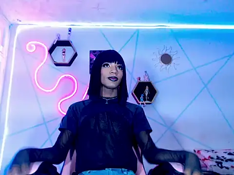 Violeta R  online show from 02/16/26, 07:43