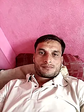 Beinghorny83 online show from 02/20/26, 08:49