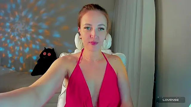 she wolf online show from 04/21/26, 02:01