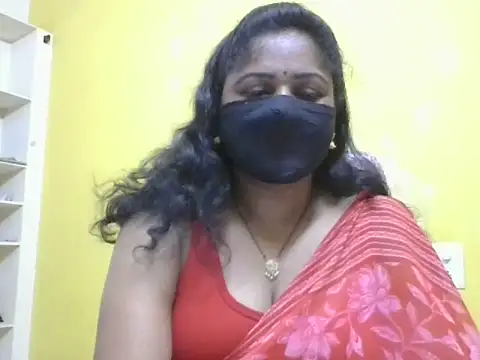 anu-reddyy online show from 06/19/26, 03:44