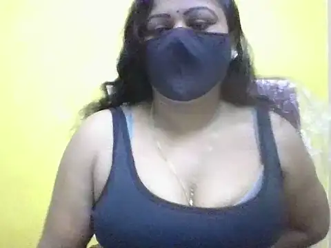 anu-reddyy online show from 07/17/26, 01:56