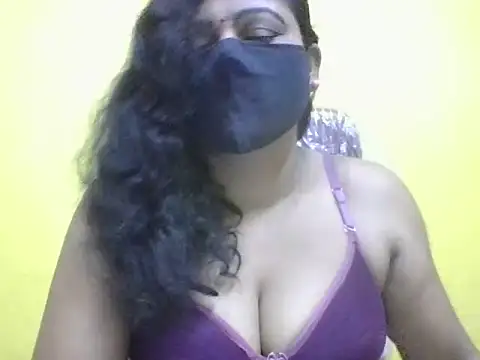 anu-reddyy online show from 07/19/26, 02:15