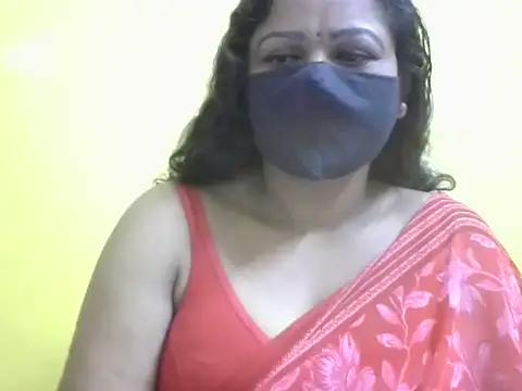 anu-reddyy online show from 07/24/26, 12:52