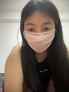 YaoYao-97 online show from 04/22/26, 03:09