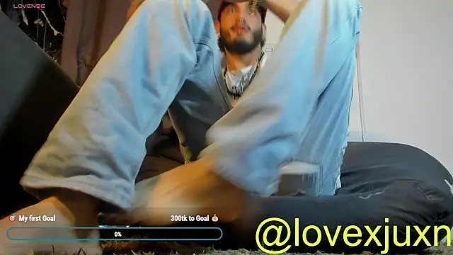 LovexJuxn8 online show from 03/14/26, 09:20