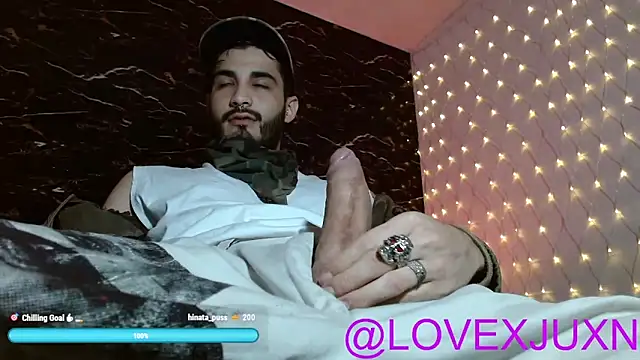 LovexJuxn8 online show from 04/16/26, 10:23