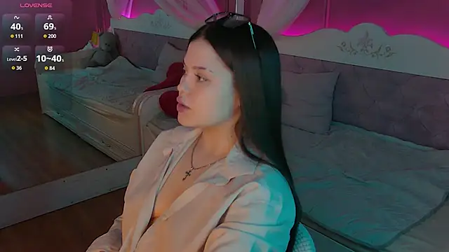 BonieSmith online show from 04/21/26, 06:41